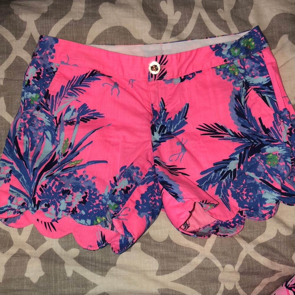 Lilly Pulitzer buttercup shorts
